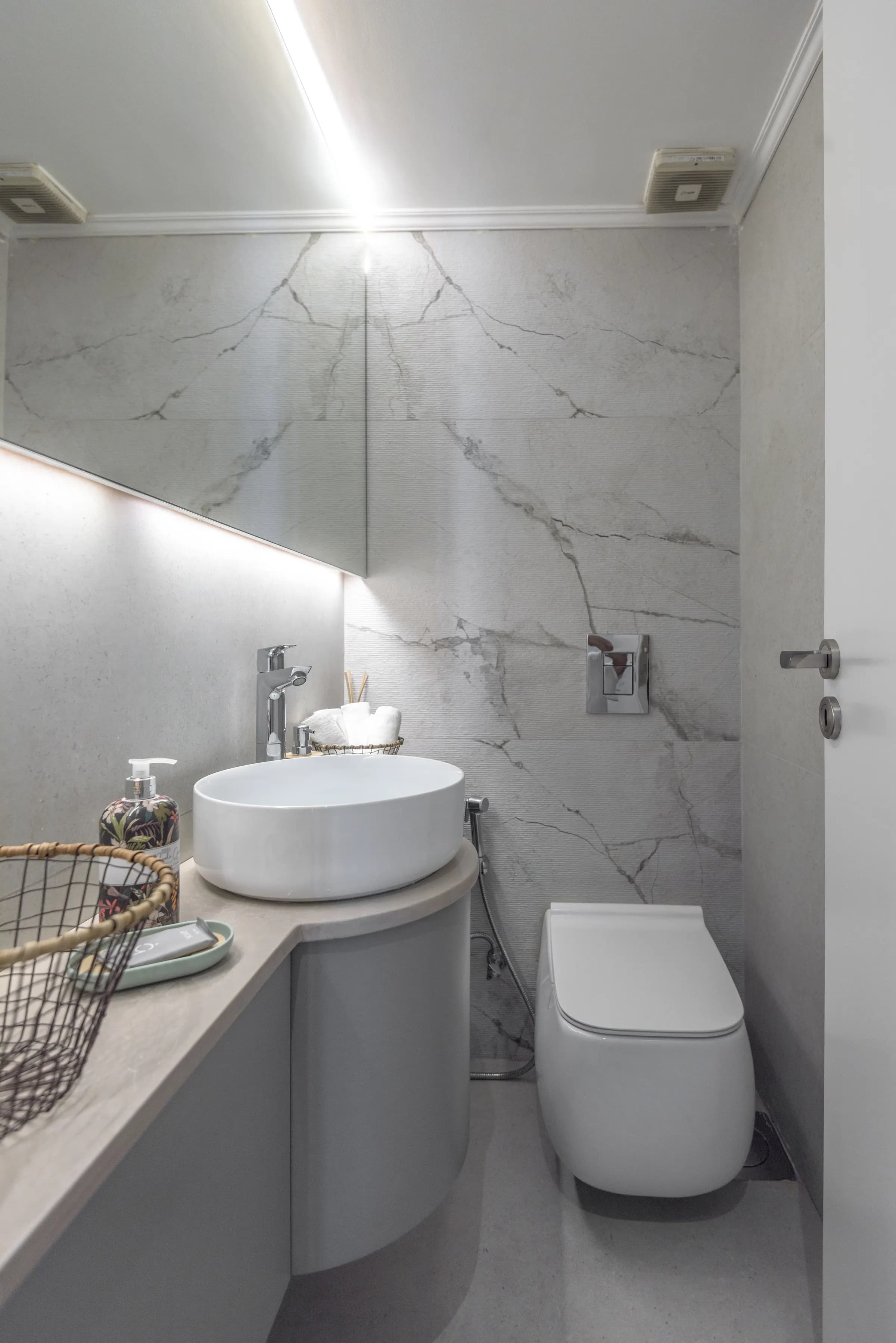 Guest bathroom — Beyroot downtown Beirut apartment