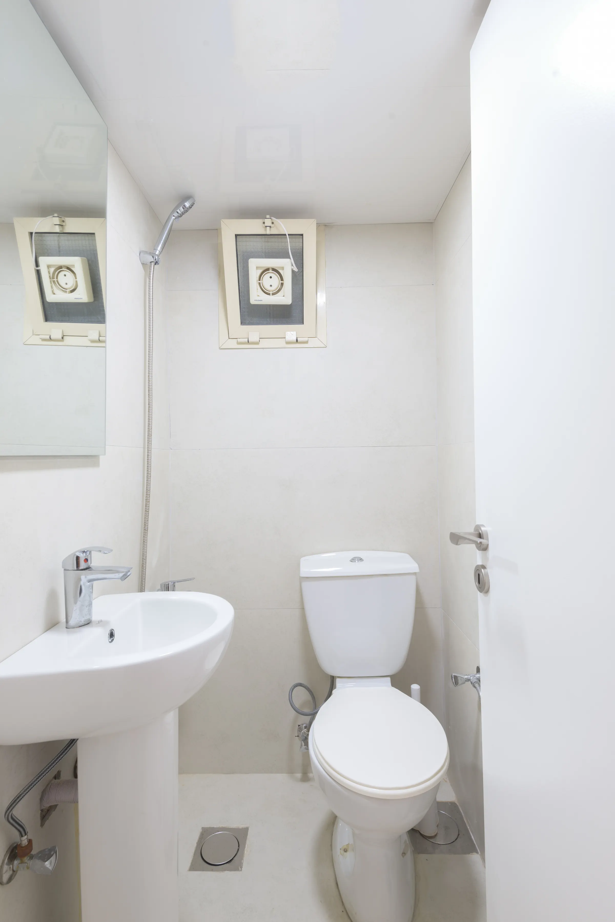 Maids bathroom — Beyroot downtown Beirut apartment